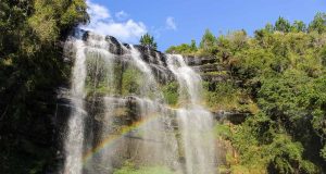 Cachoeira da Mariquinha fica na região de Ponta Grossa PR