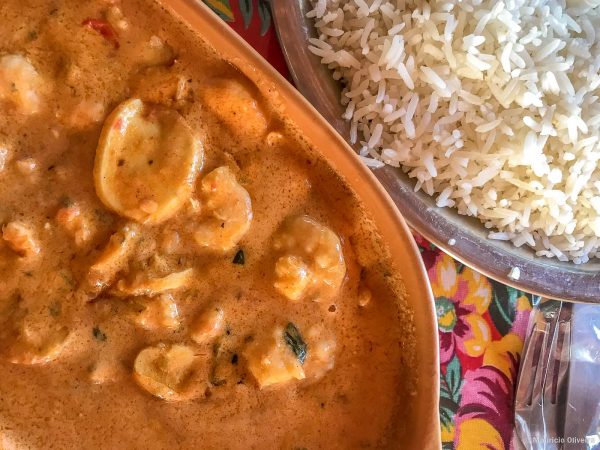 Restaurante Peixe com Banana na Praia de Maguariquessaba, em Ilha Grande - RJ