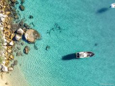 Praia dos Meros, em Ilha Grande - RJ