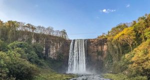 Parque Natural Municipal Salto do Sucuriú, em Costa Rica – MS