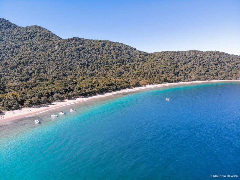 Praia de Parnaioca, em Ilha-Grande - RJ