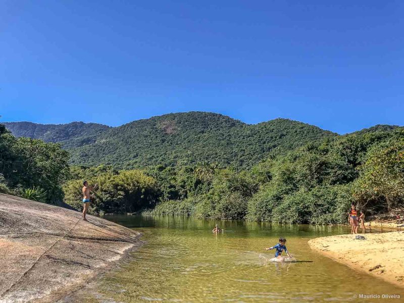 Praia de Parnaioca, em Ilha-Grande - RJ