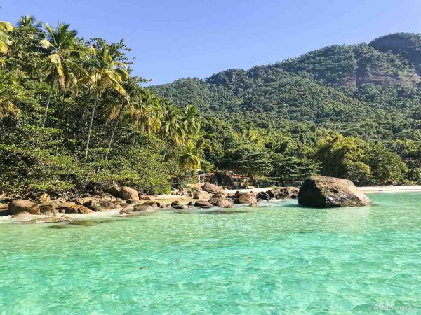 Praia do Aventureiro, em Ilha Grande - RJ