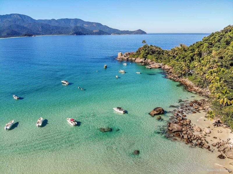 Praia do Aventureiro, em Ilha Grande - RJ