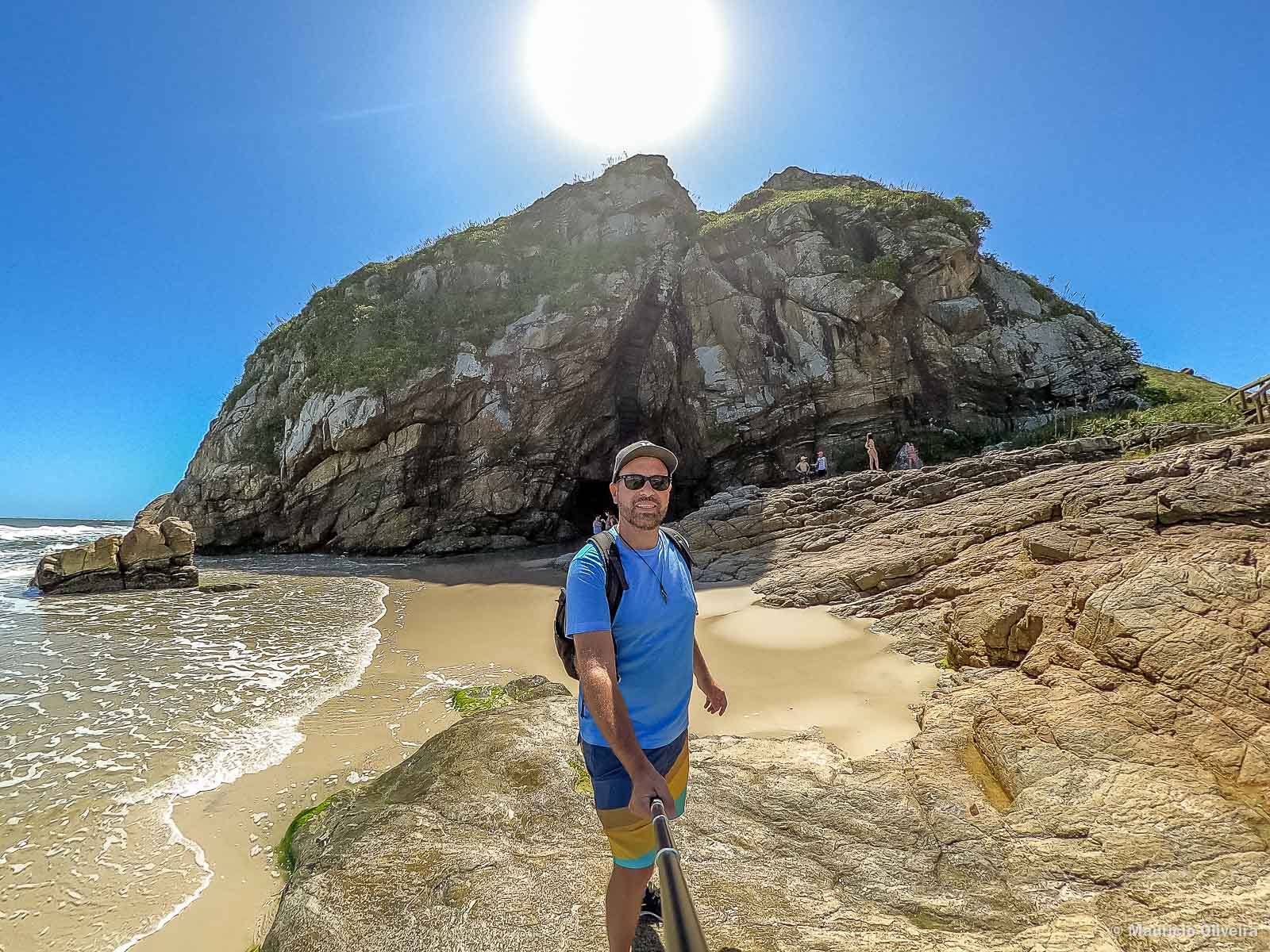 Gruta das Encantadas - Uma das atrações da Ilha do Mel